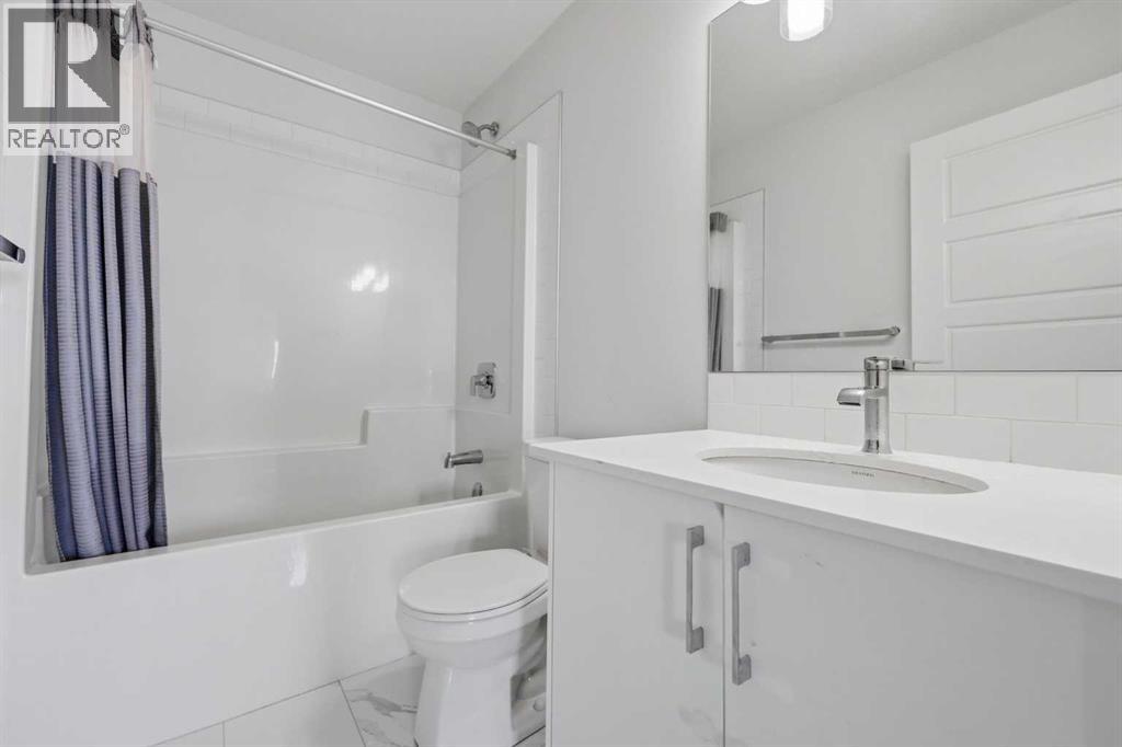 56 Evanscrest Manor Nw Property Photo 23