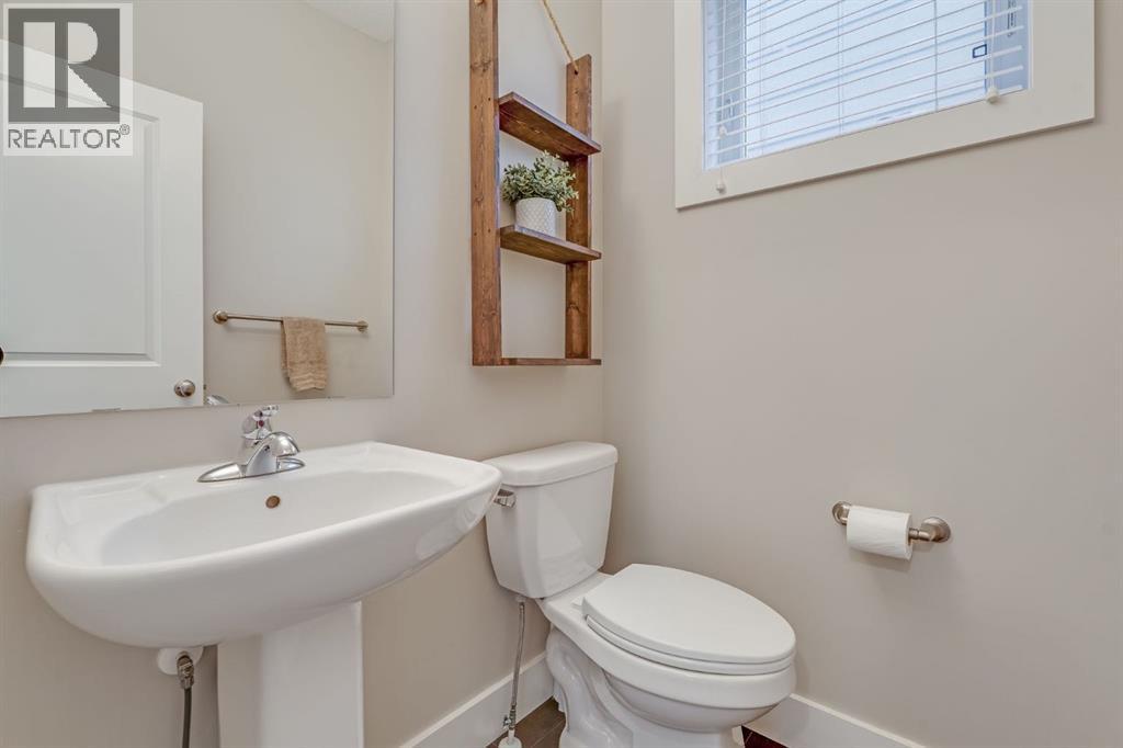 198 Mahogany Passage Se Property Photo 15