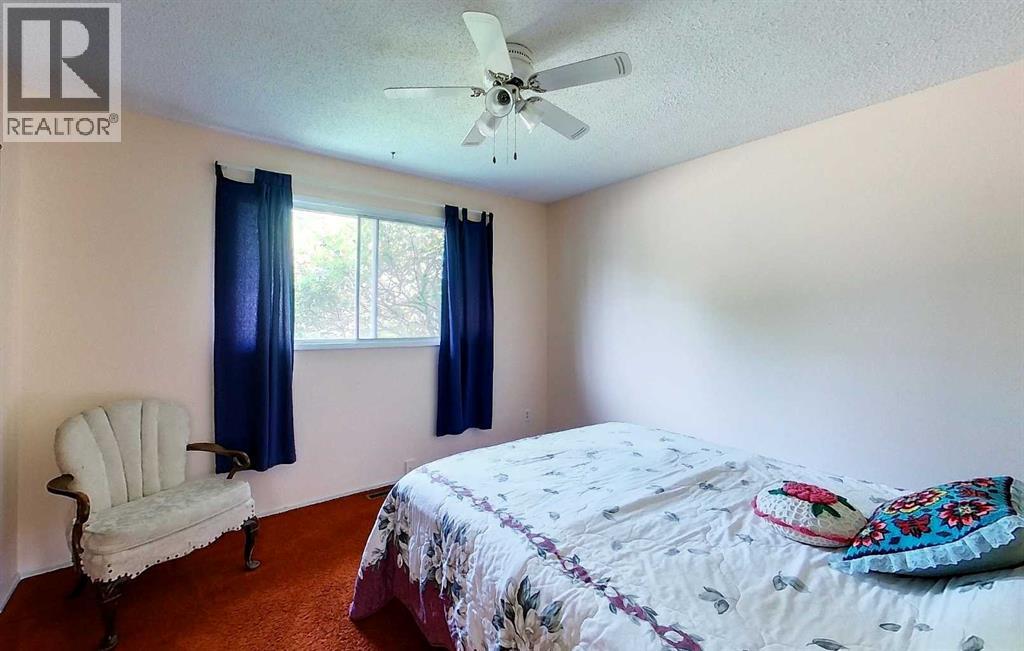 1121 56 Street Property Photo 16