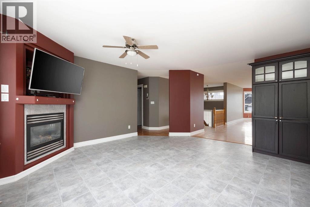 209 Laffont Bay Property Photo 12