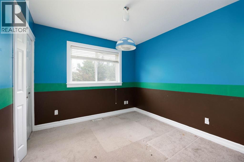 209 Laffont Bay Property Photo 20