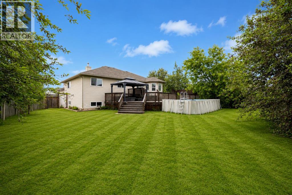 209 Laffont Bay Property Photo 38