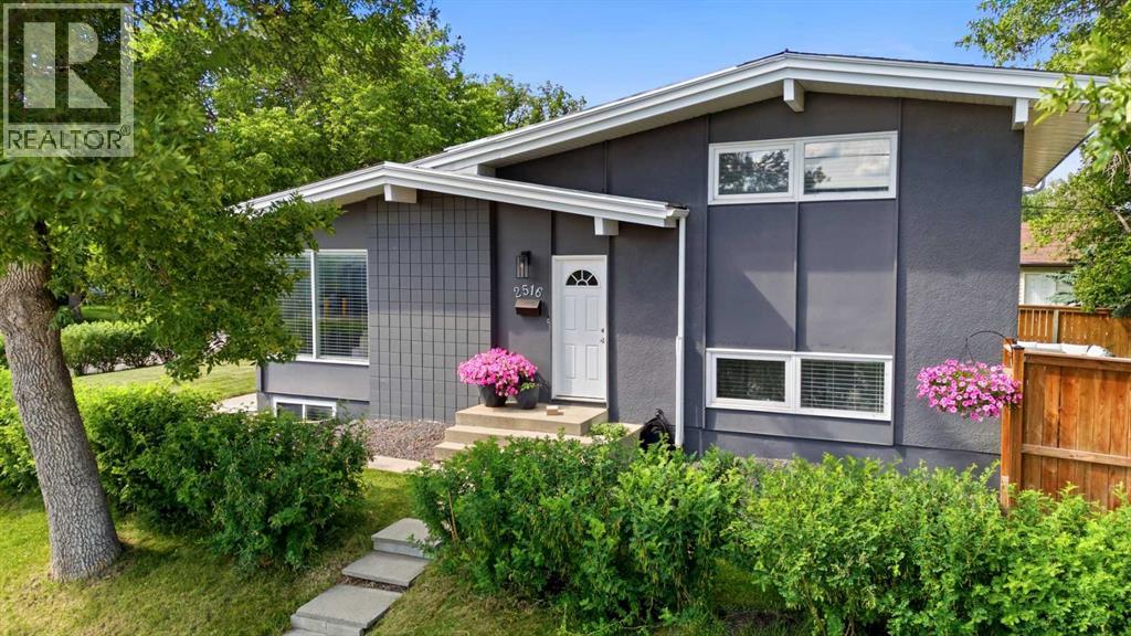 2516 63 Avenue Sw Property Photo 1