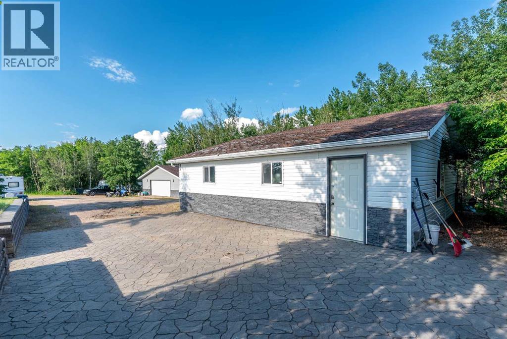 484063 Range Road 20 Property Photo 40