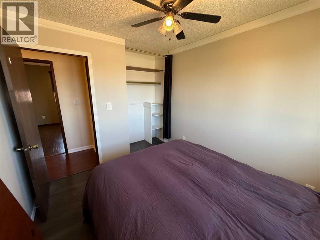 5417 52 Avenue Property Photo 18
