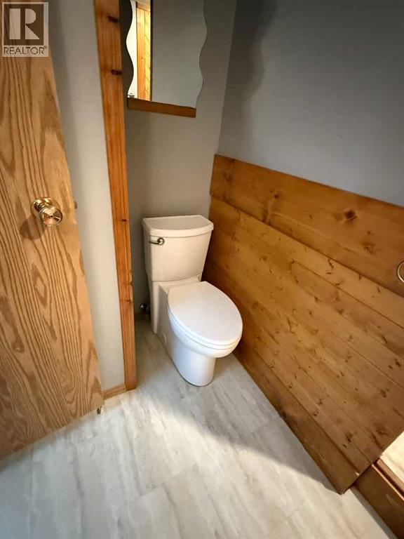5417 52 Avenue Property Photo 27