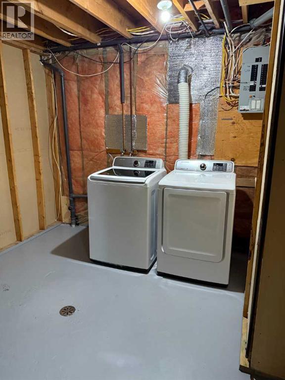 5417 52 Avenue Property Photo 32