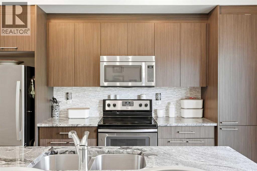 300 Marina Drive Property Photo 13