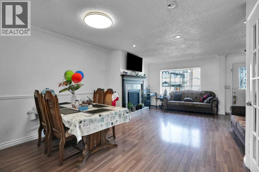 156 Saddlecrest Place Ne Property Photo 10