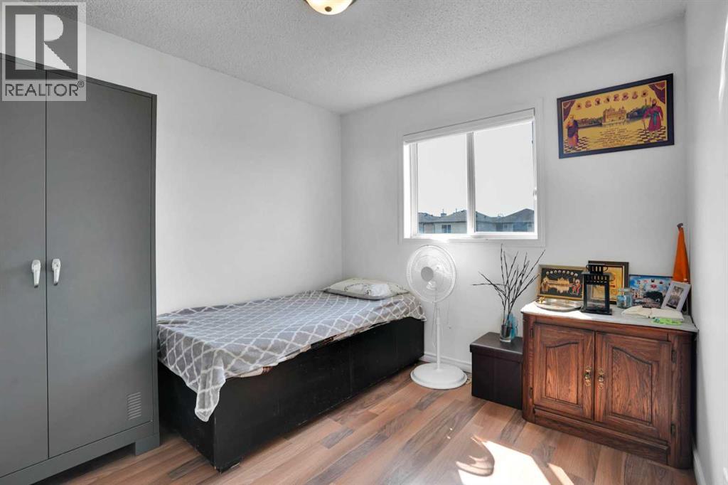 156 Saddlecrest Place Ne Property Photo 19