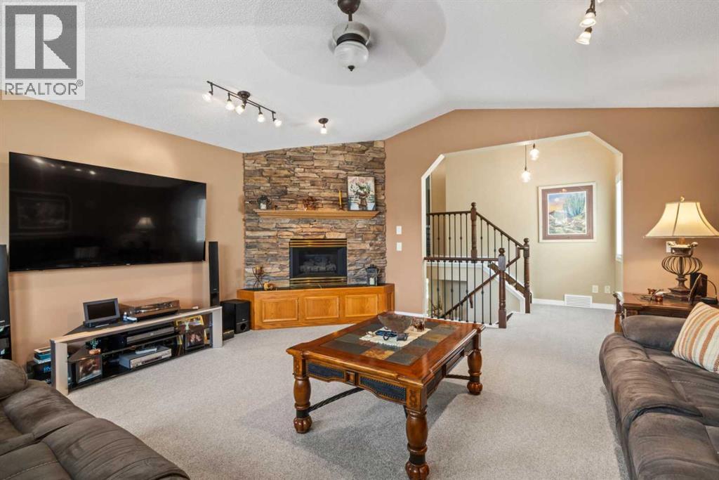 217 Douglas Glen Close Se Property Photo 17