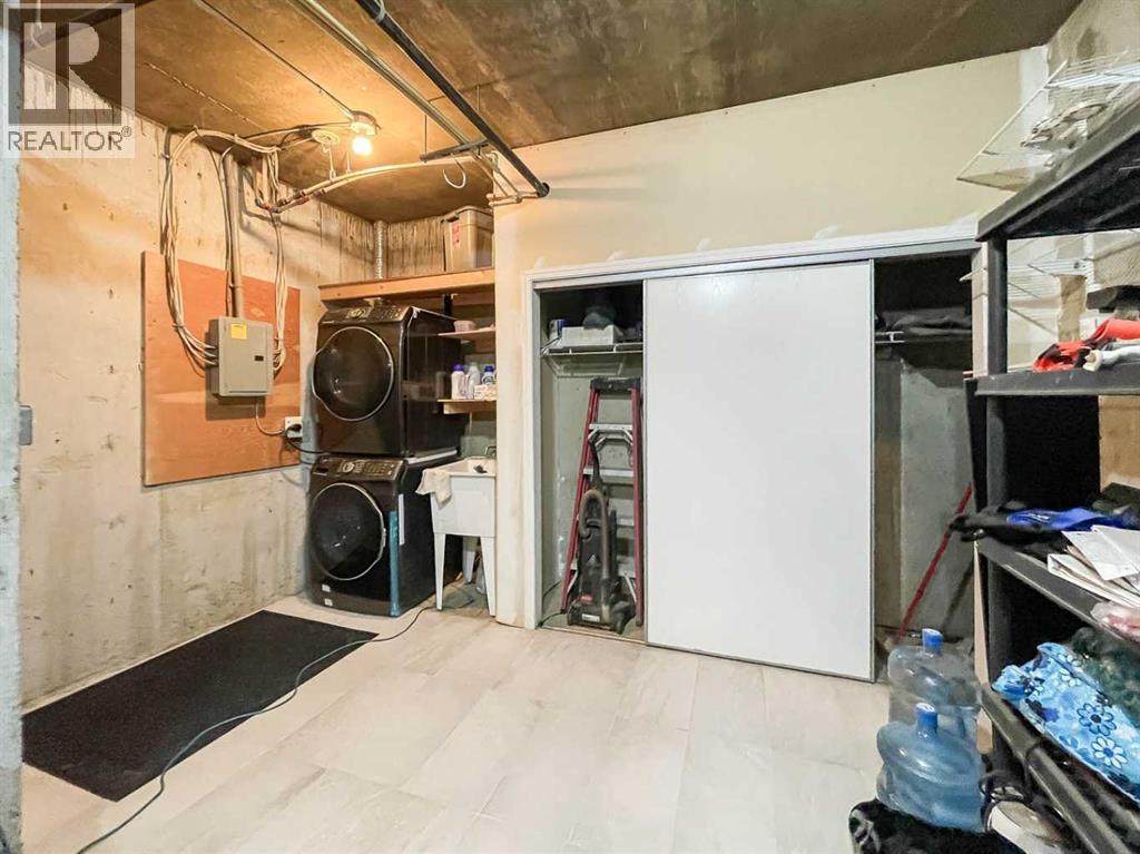 200 Lougheed Drive Property Photo 20