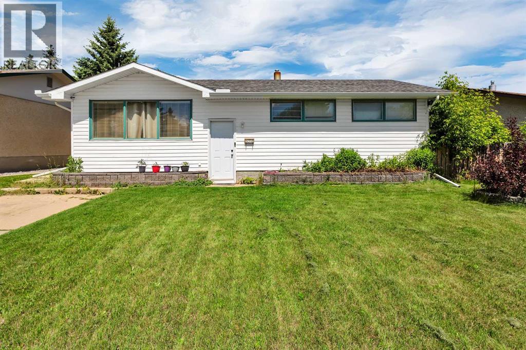 32 Otterbury Avenue Property Photo 1