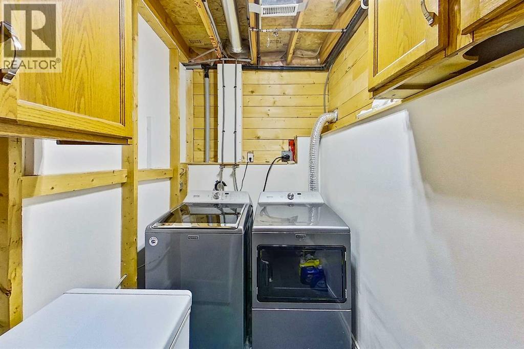 119 Applemont Close Se Property Photo 34