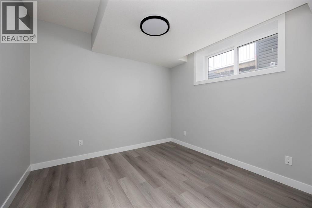 185 Dafoe Way Property Photo 24