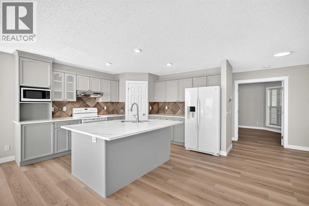 12915 Coventry Hills Way Ne Property Photo 4
