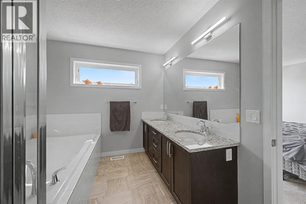 53 Fireside Crescent Property Photo 21
