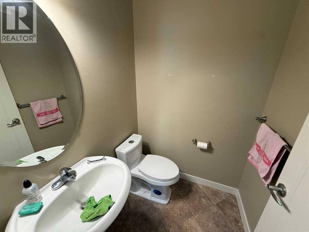 105 Wolf Willow Cove Property Photo 4