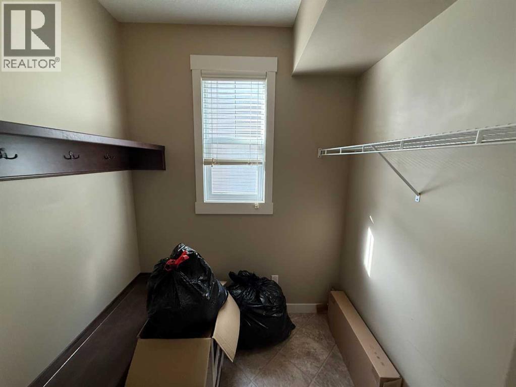 105 Wolf Willow Cove Property Photo 11