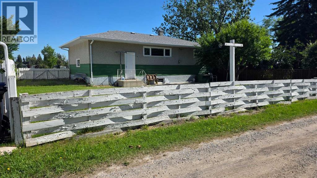 4907 10 Avenue Sw Property Photo 24