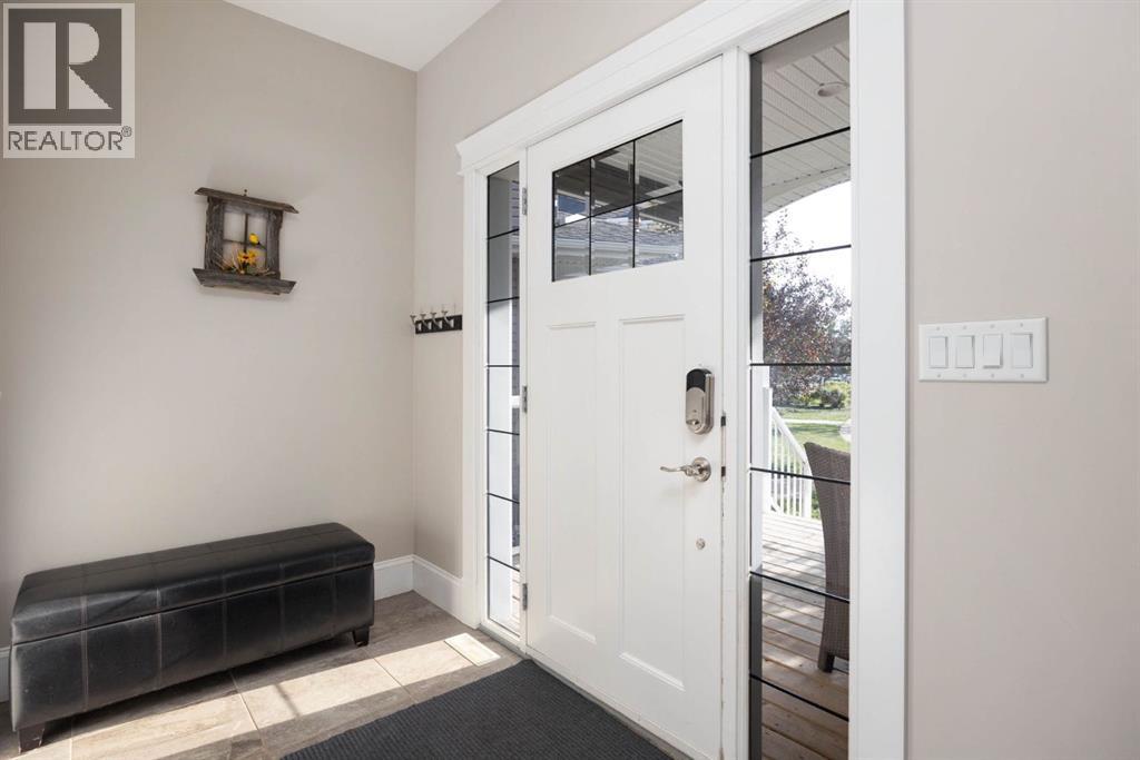149 Ward Crescent Property Photo 3