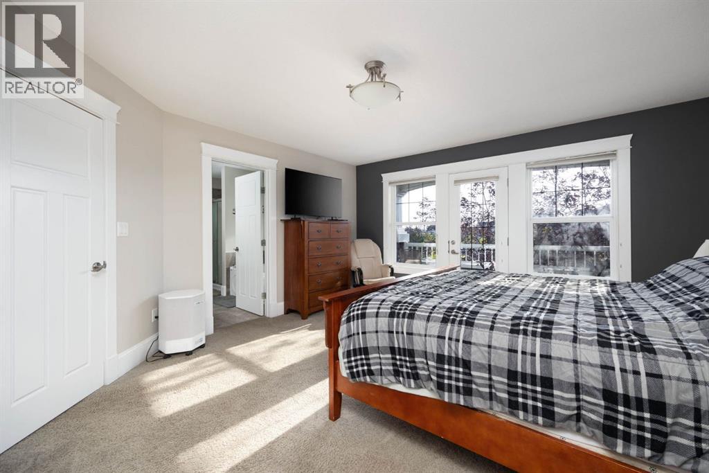 149 Ward Crescent Property Photo 20