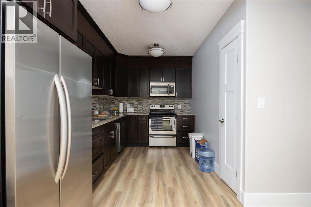 149 Ward Crescent Property Photo 36
