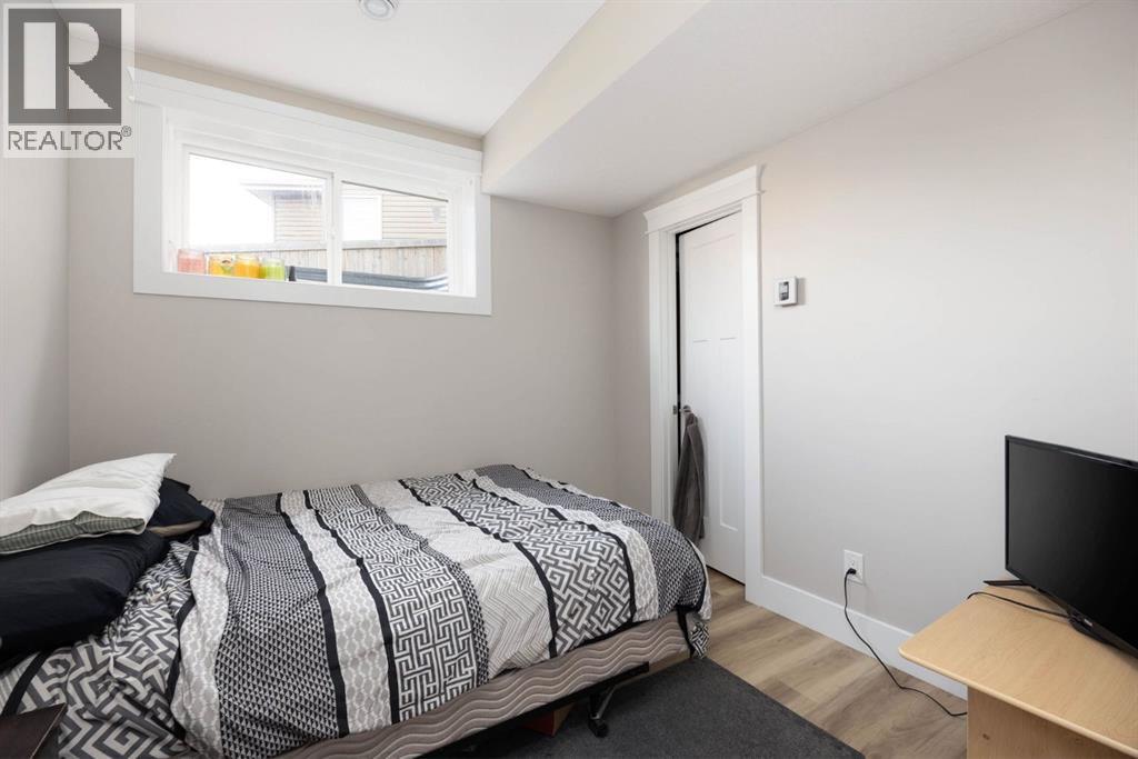 149 Ward Crescent Property Photo 38