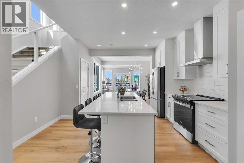 390 South Shore Drive Property Photo 5