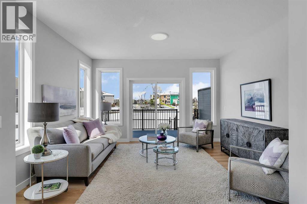 390 South Shore Drive Property Photo 8