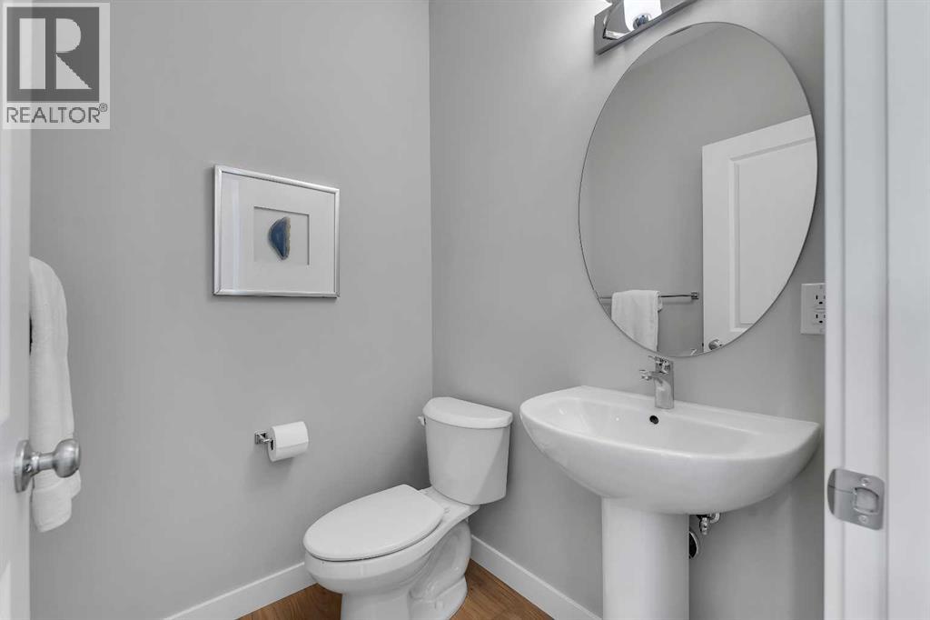 390 South Shore Drive Property Photo 15