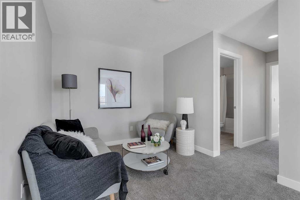 390 South Shore Drive Property Photo 22