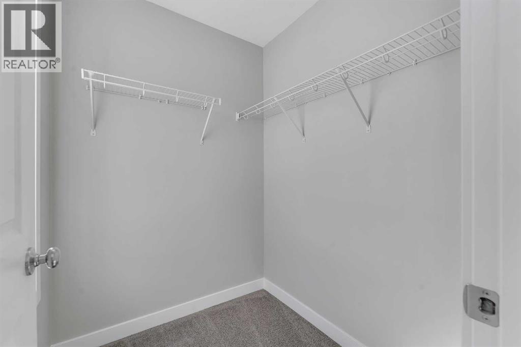 390 South Shore Drive Property Photo 28