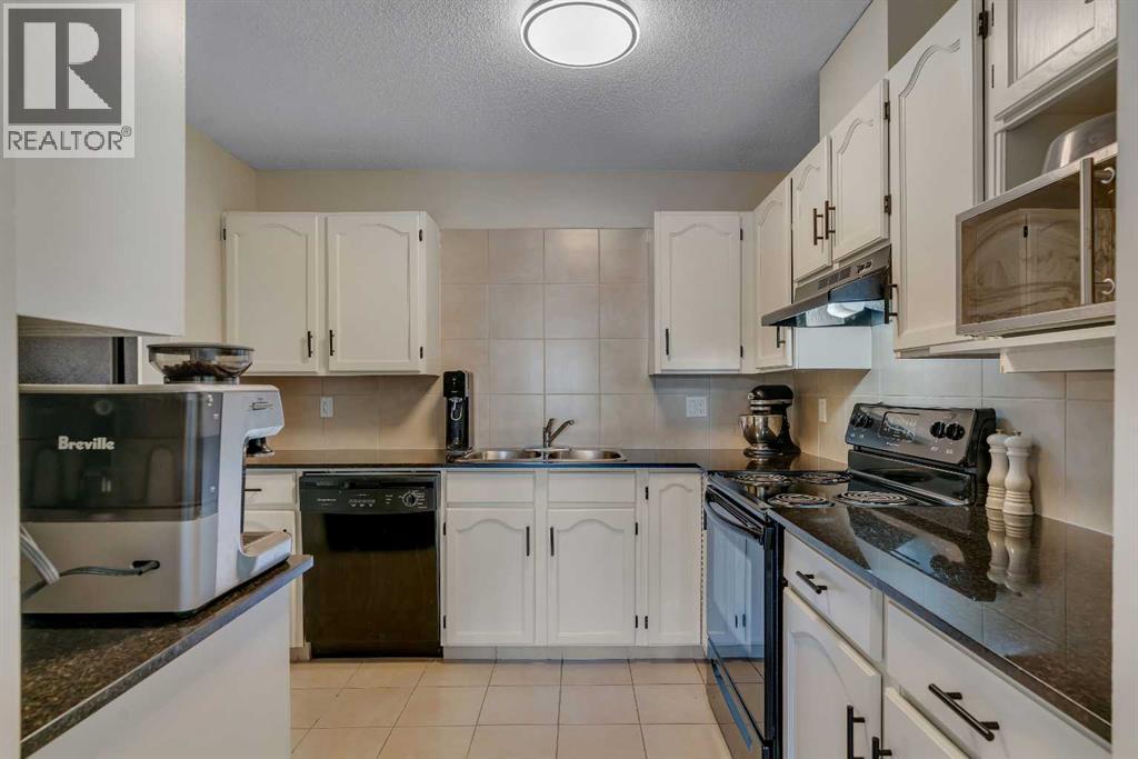 2211 29 Street Southwest Property Photo 13