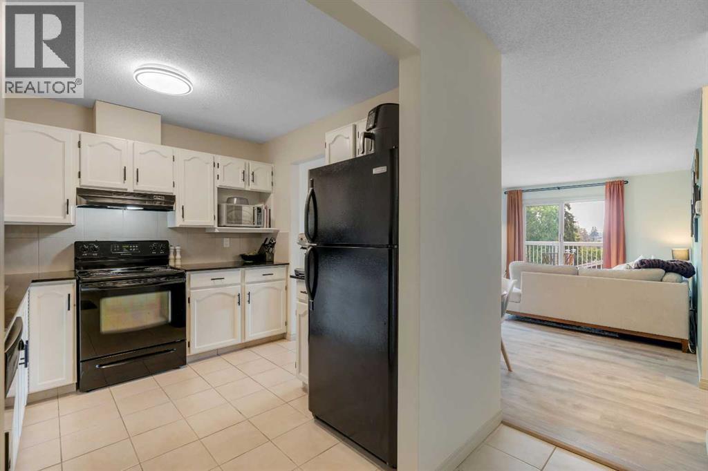 2211 29 Street Southwest Property Photo 15