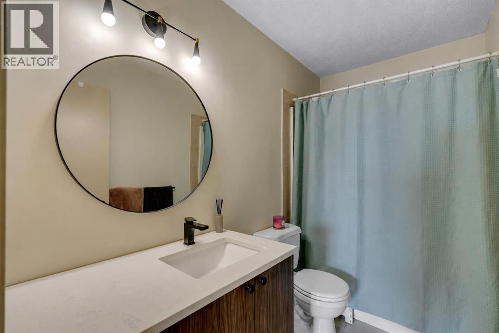 2211 29 Street Southwest Property Photo 18