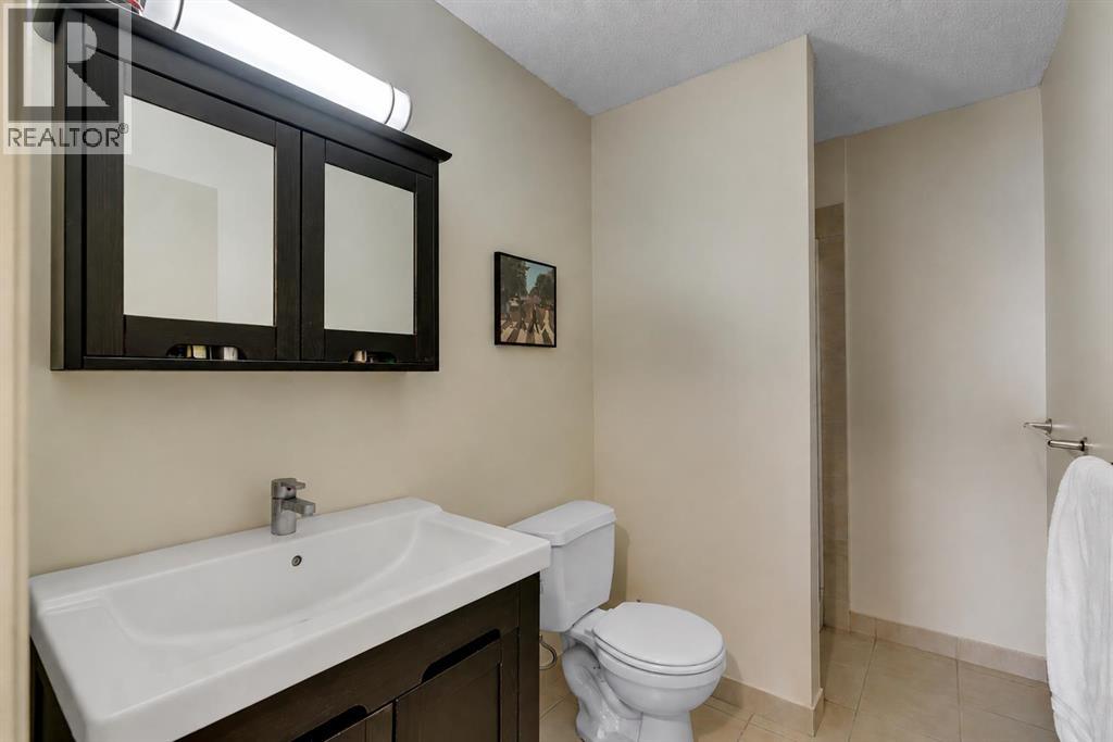 2211 29 Street Southwest Property Photo 21