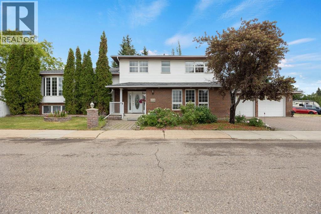104 Dundas Road Property Photo 1