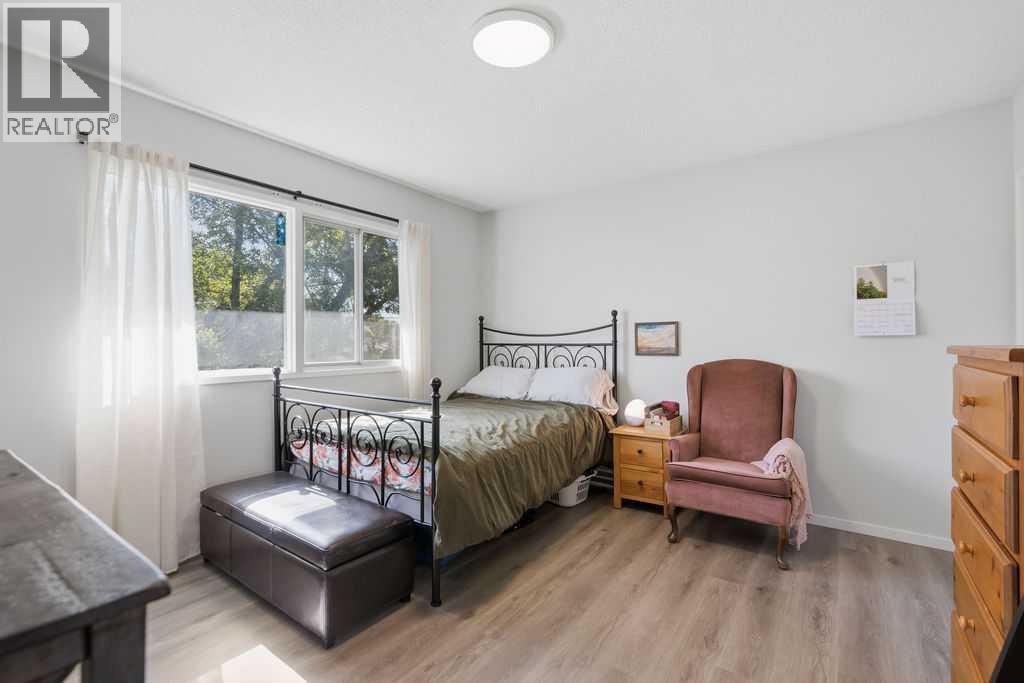 2812 19 Street Nw Property Photo 16