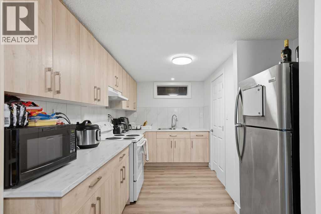 2812 19 Street Nw Property Photo 22