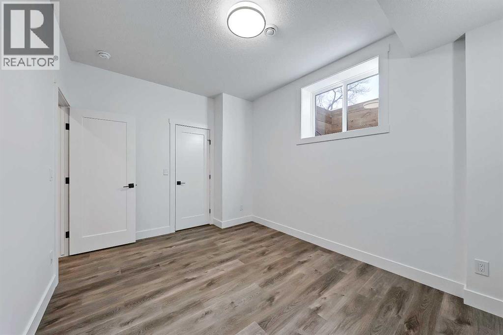 3538 43 Street Sw Property Photo 42