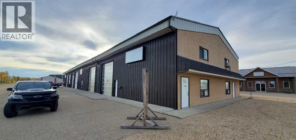 3701 37 Street Property Photo 1