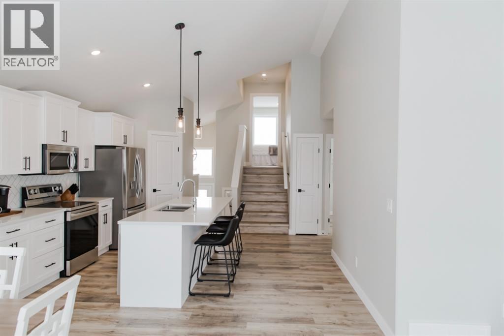 11416 95 Street Property Photo 6