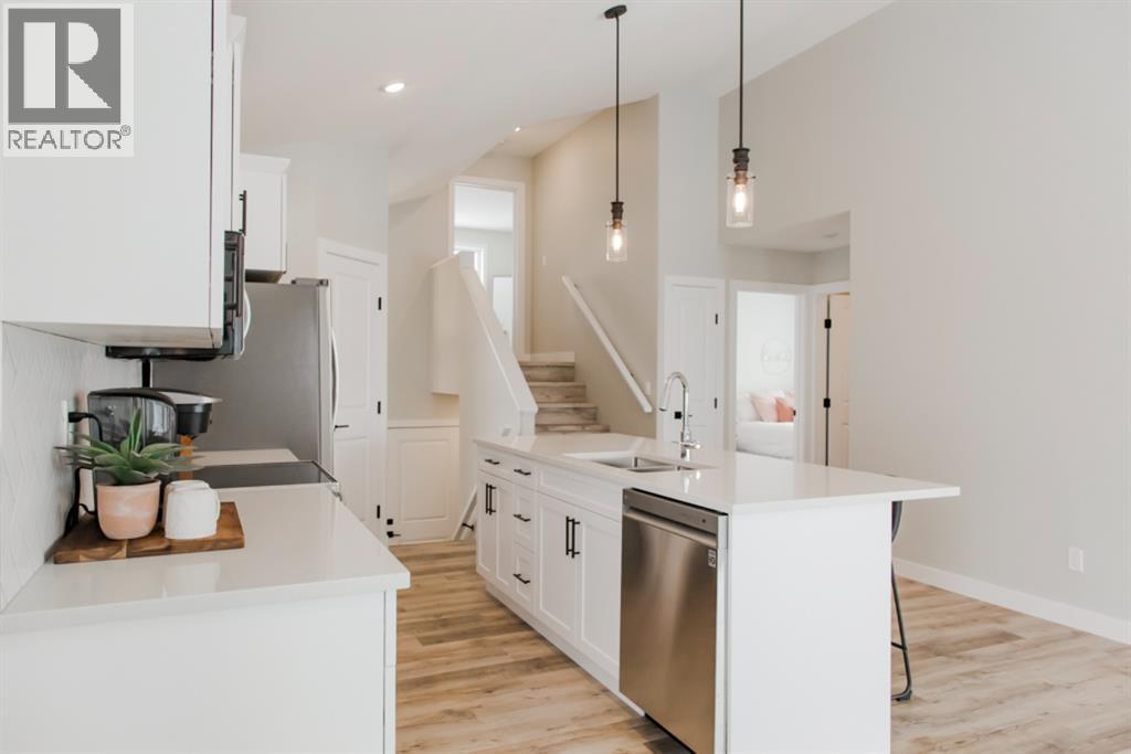 11416 95 Street Property Photo 11