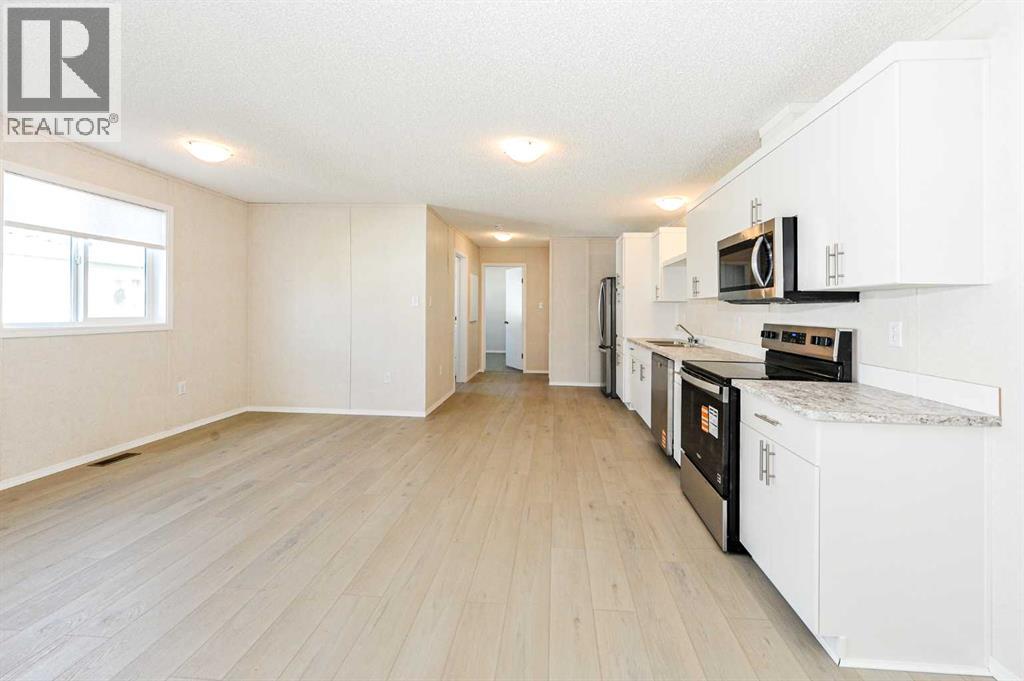 4802 54 Avenue Property Photo 7