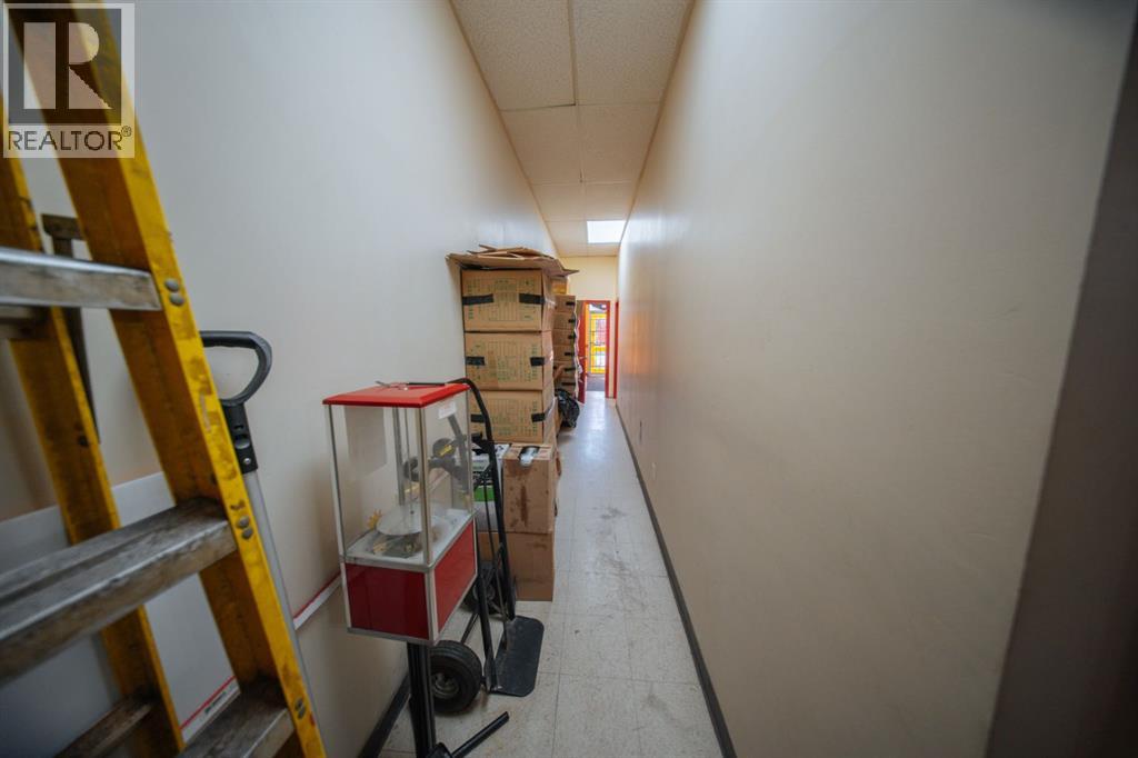 3930 32 Street Ne Property Photo 29