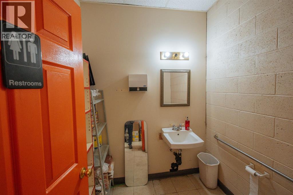 3930 32 Street Ne Property Photo 30