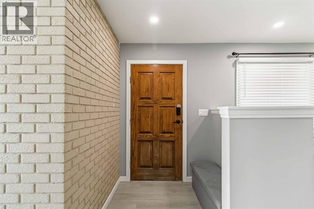 98 Hill Drive Property Photo 6