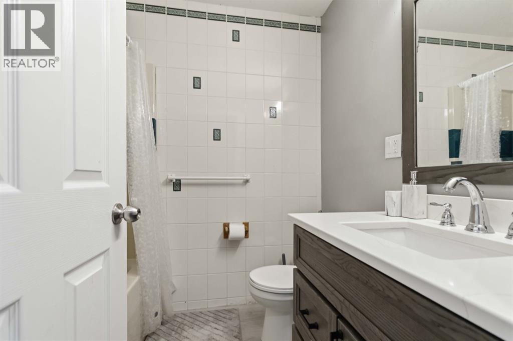 98 Hill Drive Property Photo 17