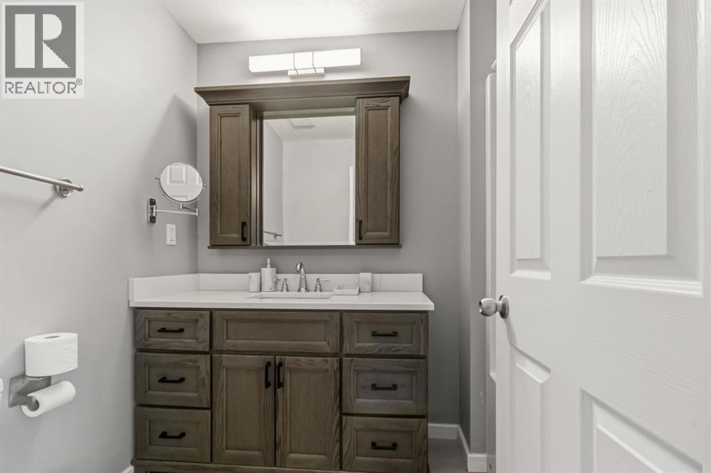 98 Hill Drive Property Photo 22